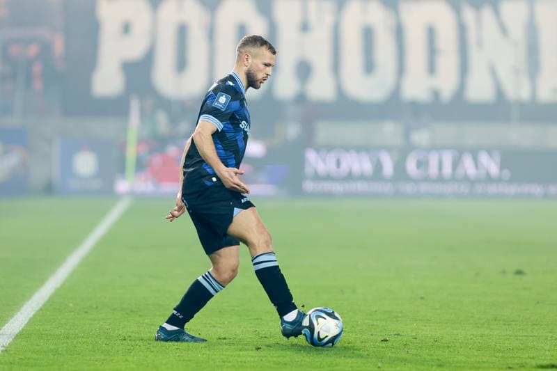 Football. PKO BP Ekstraklasa. Gornik Zabrze - Lech Poznan. 09.03.2024