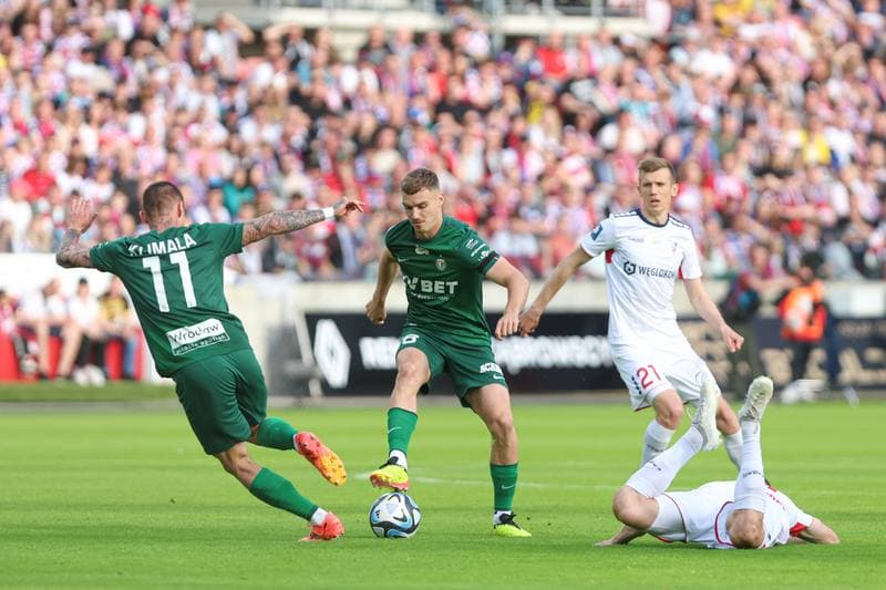 Football. PKO BP Ekstraklasa. Gornik Zabrze - Slask Wroclaw. 14.04.2024
