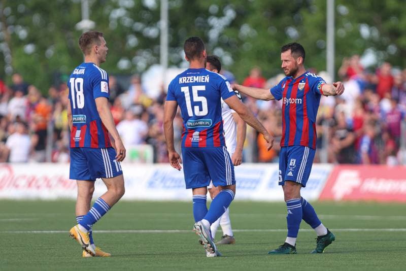 Football. II Liga. Polonia Bytom - Sandecja Nowy Sacz. 03.05.2024