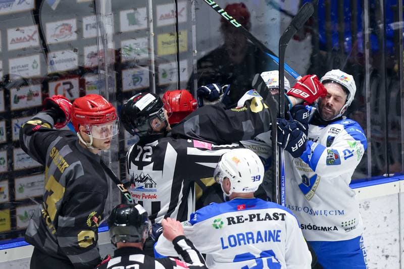 Ice Hockey. Tauron Hokej Liga. Re-Plast Unia Oswiecim - Comarch Cracovia. 01.03.2024