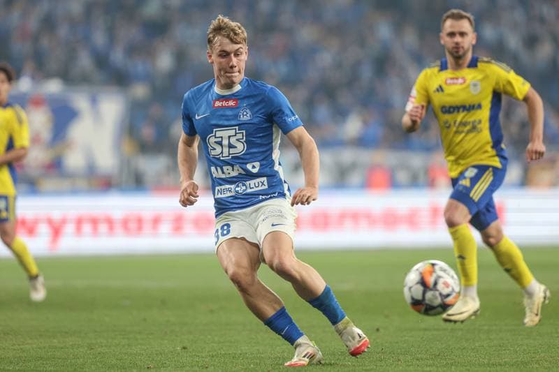 Football. Betclic I Liga. Ruch Chorzow - Arka Gdynia. 08.03.2025