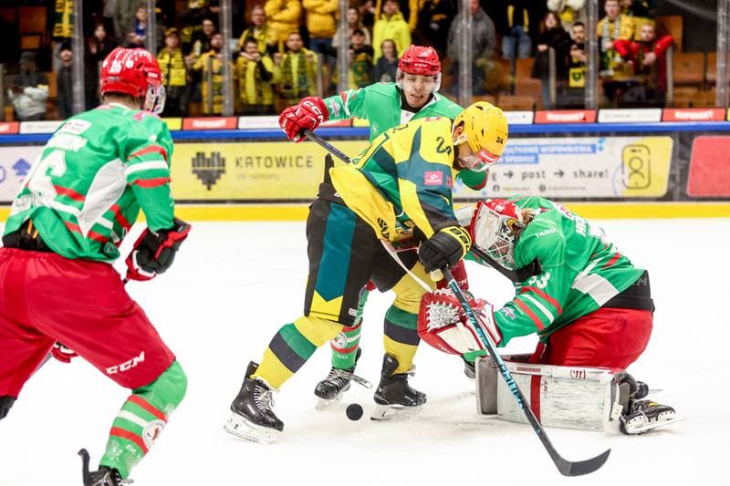 Ice Hockey. Tauron Hokej Liga. GKS Katowice - ECB Zaglebie Sosnowiec. 03.10.2025