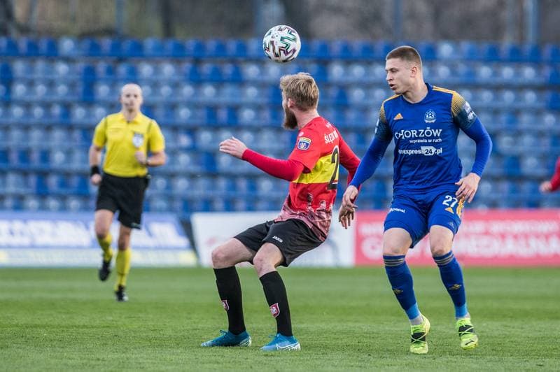 Football. III Liga. Ruch Chorzow - Sleza Wroclaw. 10.04.2021