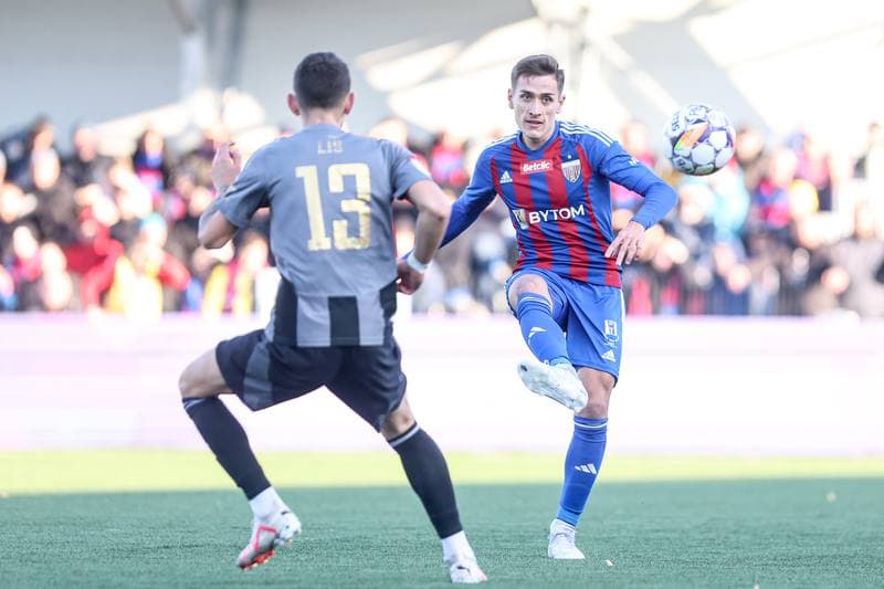 Football. Betclic II liga. Polonia Bytom - Pogon Grodzisk Mazowiecki. 16.11.2024
