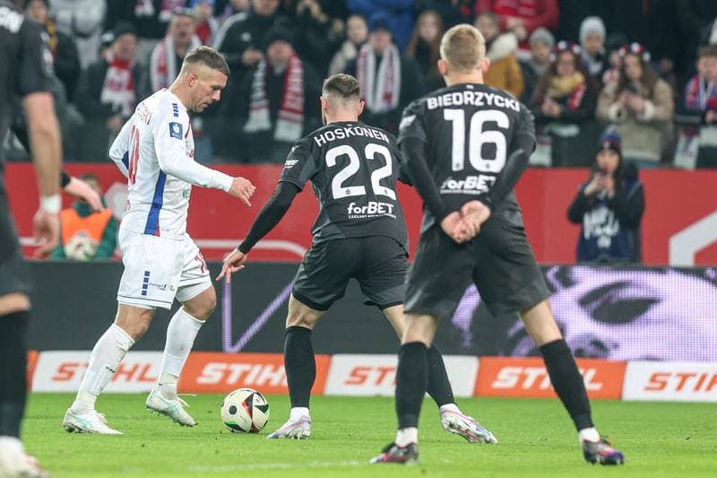 Football. PKO BP Ekstraklasa. Gornik Zabrze - Cracovia Krakow. 28.02.2025
