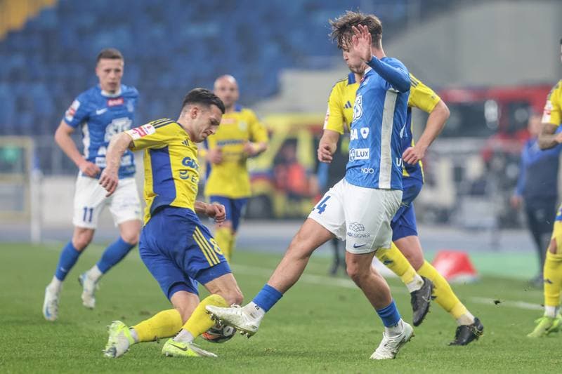 Football. Betclic I Liga. Ruch Chorzow - Arka Gdynia. 08.03.2025