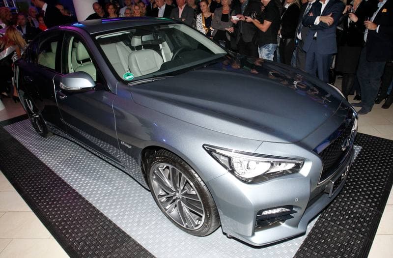 Car. Infinity. Premiere. 28.11.2013