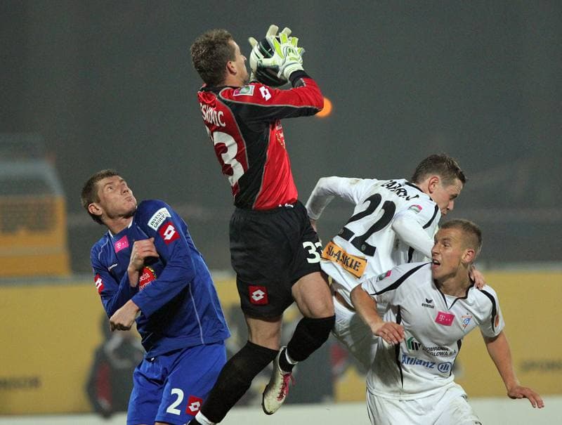 Football. T-Mobile Ekstraklasa. Gornik Zabrze - Ruch Chorzow. 28.04.2013