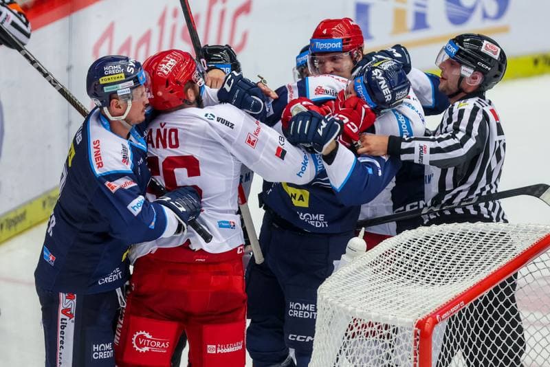 Ice Hockey. Tipsport Extraliga. Ocelari Trinec - Bily Tygri Liberec. 21.09.2023