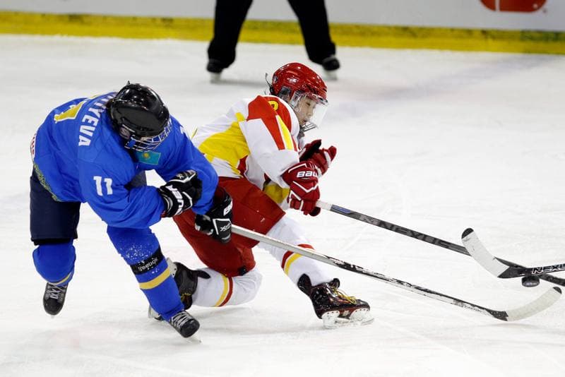 Ice Hockey. Women's World Championship. China - Kazakhstan. 08.04.2017