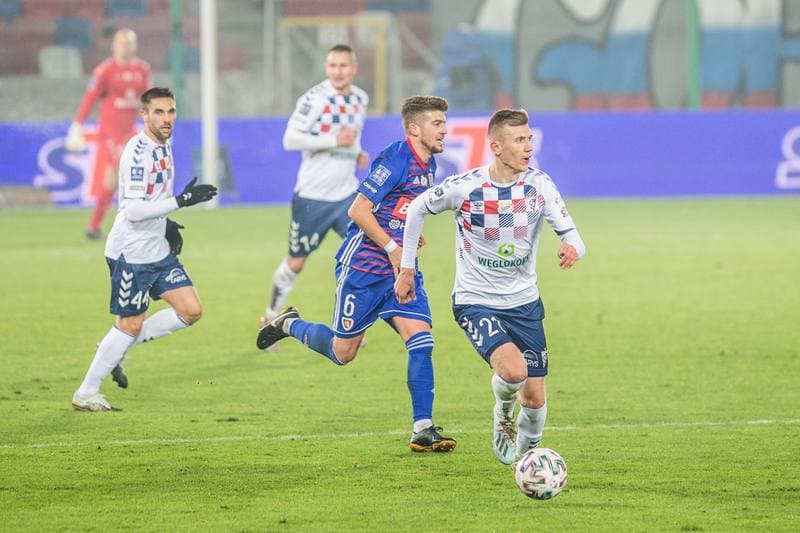Football. PKO BP Ekstraklasa. Gornik Zabrze - Piast Gliwice. 20.11.2020