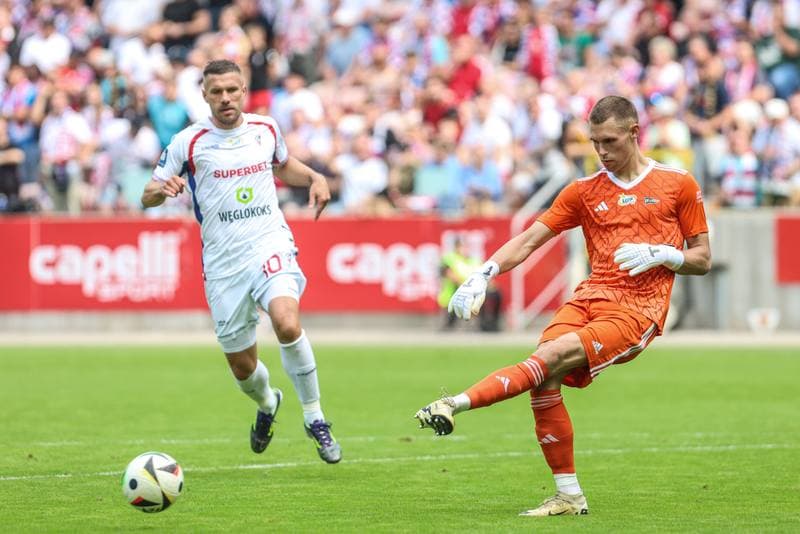 Football. PKO BP Ekstraklasa. Gornik Zabrze - Lechia Gdansk. 01.09.2024