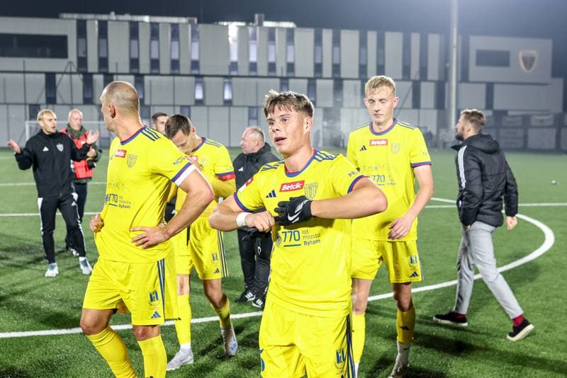 Football. Betclic II Liga. Polonia Bytom - Hutnik Krakow. 19.10.2024