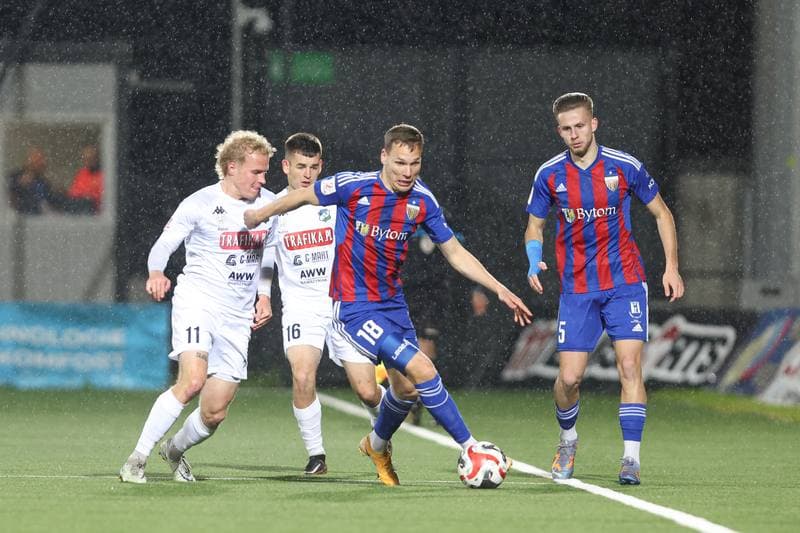 Football. II Liga. Polonia Bytom - KKS 1925 Kalisz. 19.04.2024