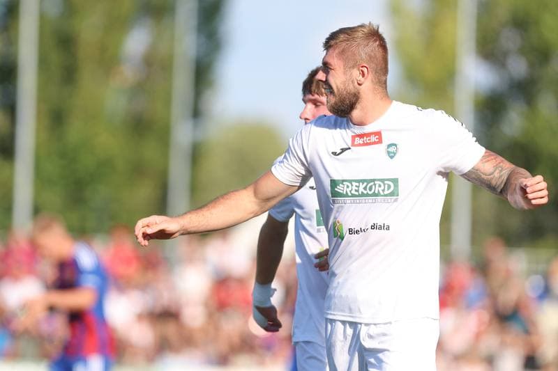 Football. Betclic II Liga. Polonia Bytom - Rekord Bielsko-Biala. 11.08.2024