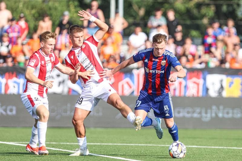 Football. Betclic II liga. Polonia Bytom - Resovia Rzeszow. 24.08.2024