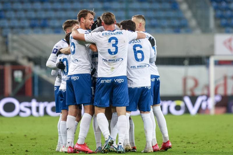 Football. PKO BP Ekstraklasa. Piast Gliwice - Stal Mielec. 21.02.2025