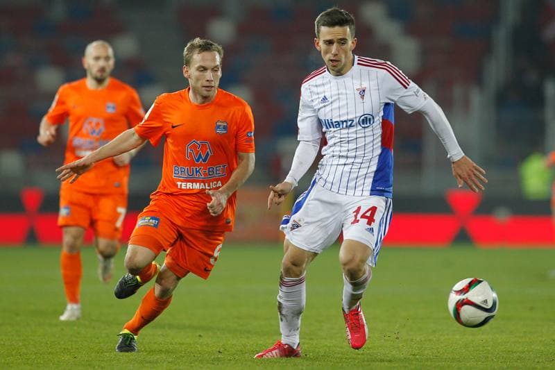 Football. PKO BP Ekstraklasa. Gornik Zabrze - Termalica Bruk-Bet Nieciecza. 12.12.2015