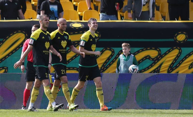 Football. I Liga. GKS Katowice - GKS Belchatow. 03.04.2016