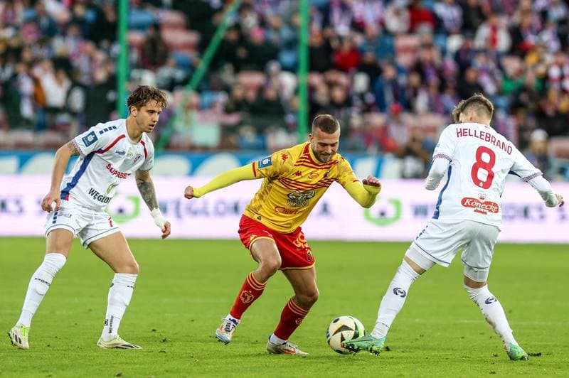Football. PKO BP Ekstraklasa. Gornik Zabrze - Jagiellonia Bialystok. 03.11.2024