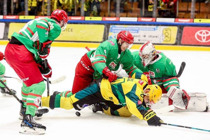 Ice Hockey. Tauron Hokej Liga. GKS Katowice - ECB Zaglebie Sosnowiec. 03.10.2025