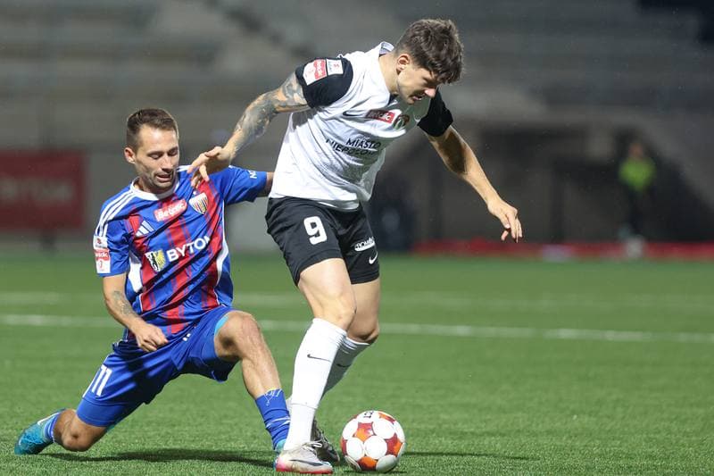 Football. Betclic I liga. Polonia Bytom - Puszcza Niepolomice. 04.10.2025