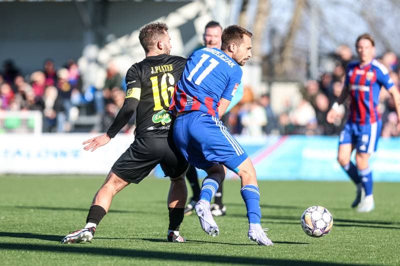 Football. Betclic II Liga. Polonia Bytom - GKS Jastrzebie. 16.03.2025