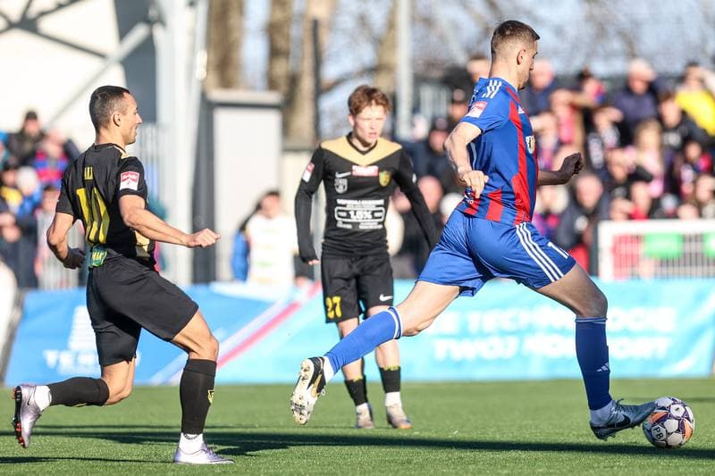 Football. Betclic II Liga. Polonia Bytom - GKS Jastrzebie. 16.03.2025