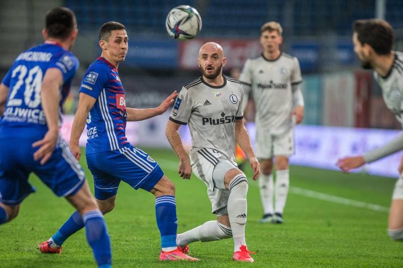 Football. PKO BP Ekstraklasa. Piast Gliwice - Legia Warsaw. 21.04.2021