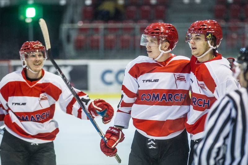 Ice Hockey. IIHF Continental Cup. HK Poprad - Comarch Cracovia. 20.11.2021