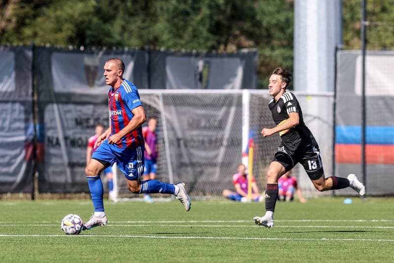 Football. Betclic II liga. Polonia Bytom - LKS II Lodz. 21.09.2024