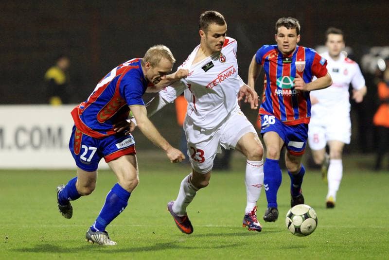 Football. Bytom Ekstraklasa. Polonia Bytom - Wisla Krakow. 20.03.2011