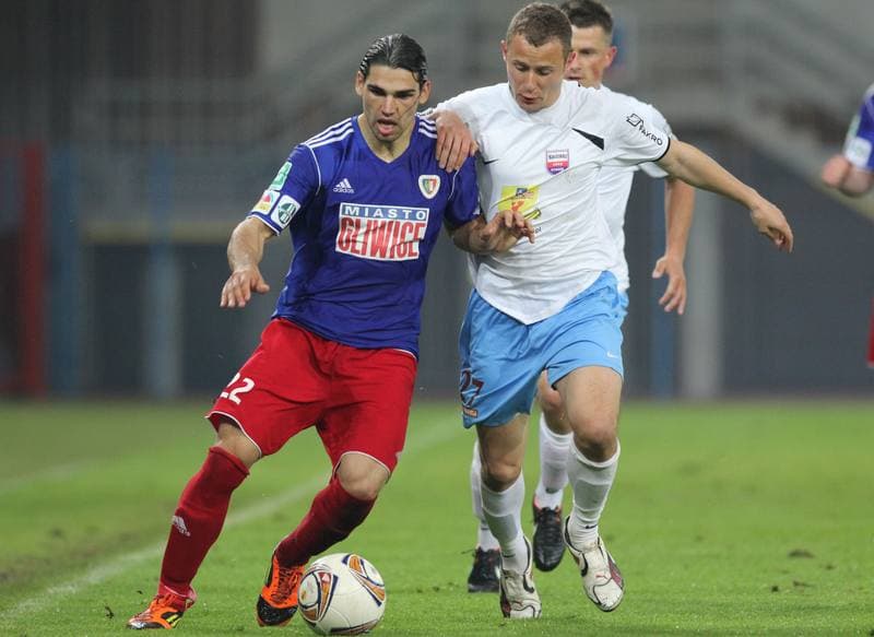 Football. I liga. Piast Gliwice - Kolejarz Stroze. 12.05.2012