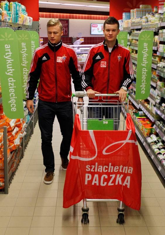 Football. Szlachetna Paczka. GKS Katowice - Ruch Chorzow - Gornik Zabrze. 27.11.2013