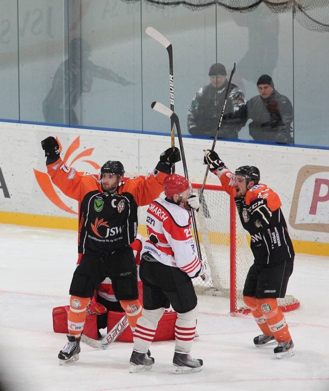 Ice Hockey. Polska Liga Hokejowa. JKH GKS Jastrzebie - Comarch Cracovia Krakow. 25.03.2013