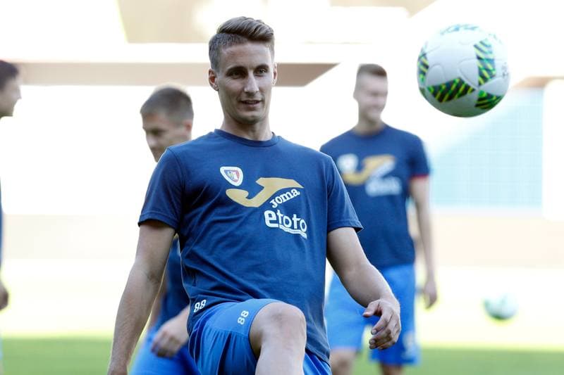 Football. Piast Gliwice. Training. 08.09.2016