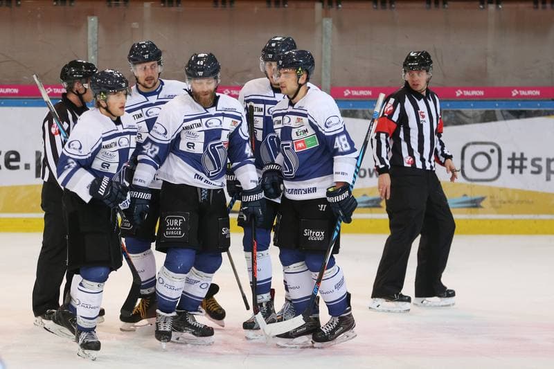 Ice Hockey. Polska Hokej Liga. SMS PZHL Katowice - Automatyka Gdansk. 12.10.2017