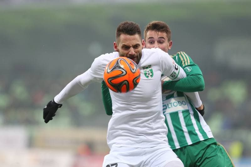 Football. Het Liga. MFK Karvina - Bohemians 1905. 02.12.2017