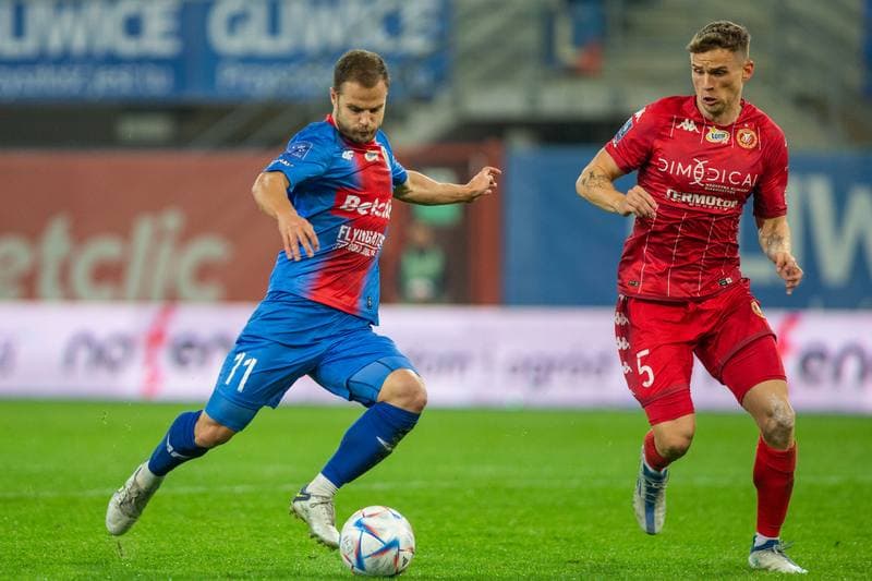 Football. PKO BP Ekstraklasa. Piast Gliwice - Widzew Lodz. 10.10.2022