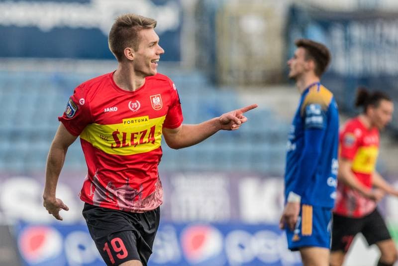Football. III Liga. Ruch Chorzow - Sleza Wroclaw. 10.04.2021