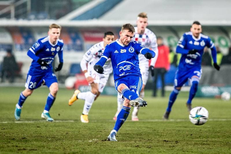 Football. PKO BP Ekstraklasa. Gornik Zabrze - Stal Mielec. 15.02.2021
