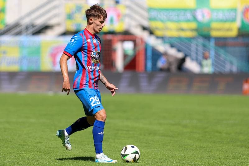 Football. PKO BP Ekstraklasa. Piast Gliwice - Puszcza Niepolomice. 15.09.2024