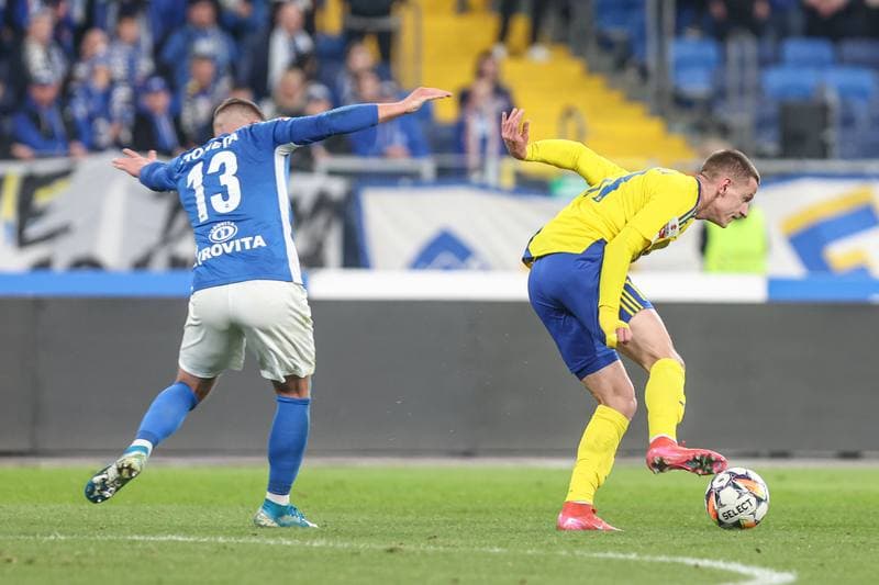 Football. Betclic I Liga. Ruch Chorzow - Arka Gdynia. 08.03.2025