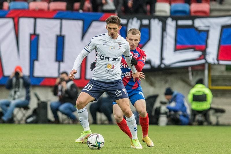 Football. PKO BP Ekstraklasa. Gornik Zabrze - Rakow Czestochowa. 20.02.2022