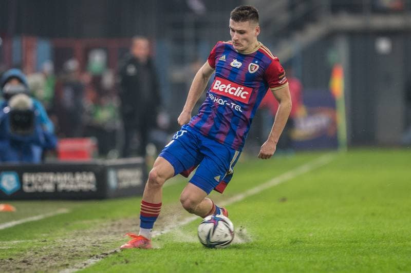 Football. PKO BP Ekstraklasa. Piast Gliwice - Gornik Zabrze. 26.02.2022