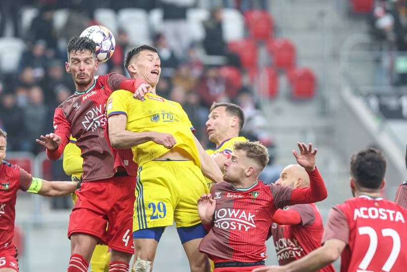 Football. Betclic II liga. Zaglebie Sosnowiec - Polonia Bytom. 09.11.2024