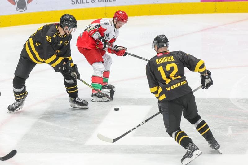 Ice Hockey. Tauron Hokej Liga. Zaglebie Sosnowiec - GKS Katowice. 03.11.2023