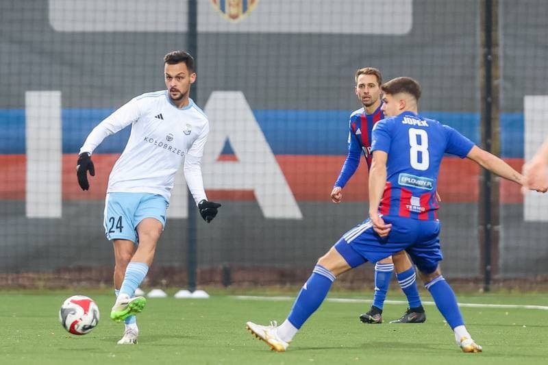 Football. II Liga. Polonia Bytom - Kotwica Kolobrzeg. 18.11.2023