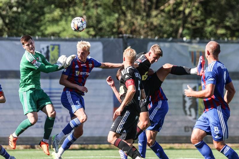 Football. Betclic II liga. Polonia Bytom - LKS II Lodz. 21.09.2024