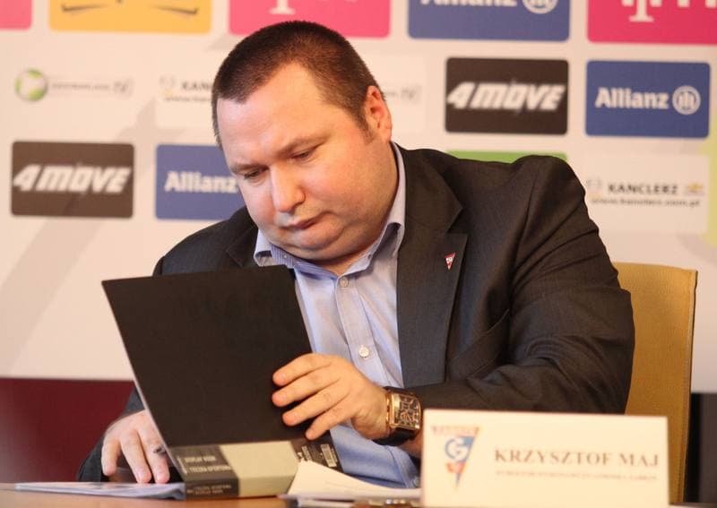 Football. Gornik Zabrze. Press Conference. 13.12.2011